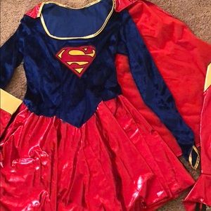 LIKE NEW-Teen/Adult Superwoman Costume